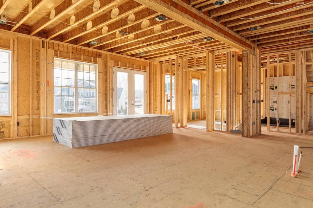 Finding a reliable contractor for home renovation in Pinellas